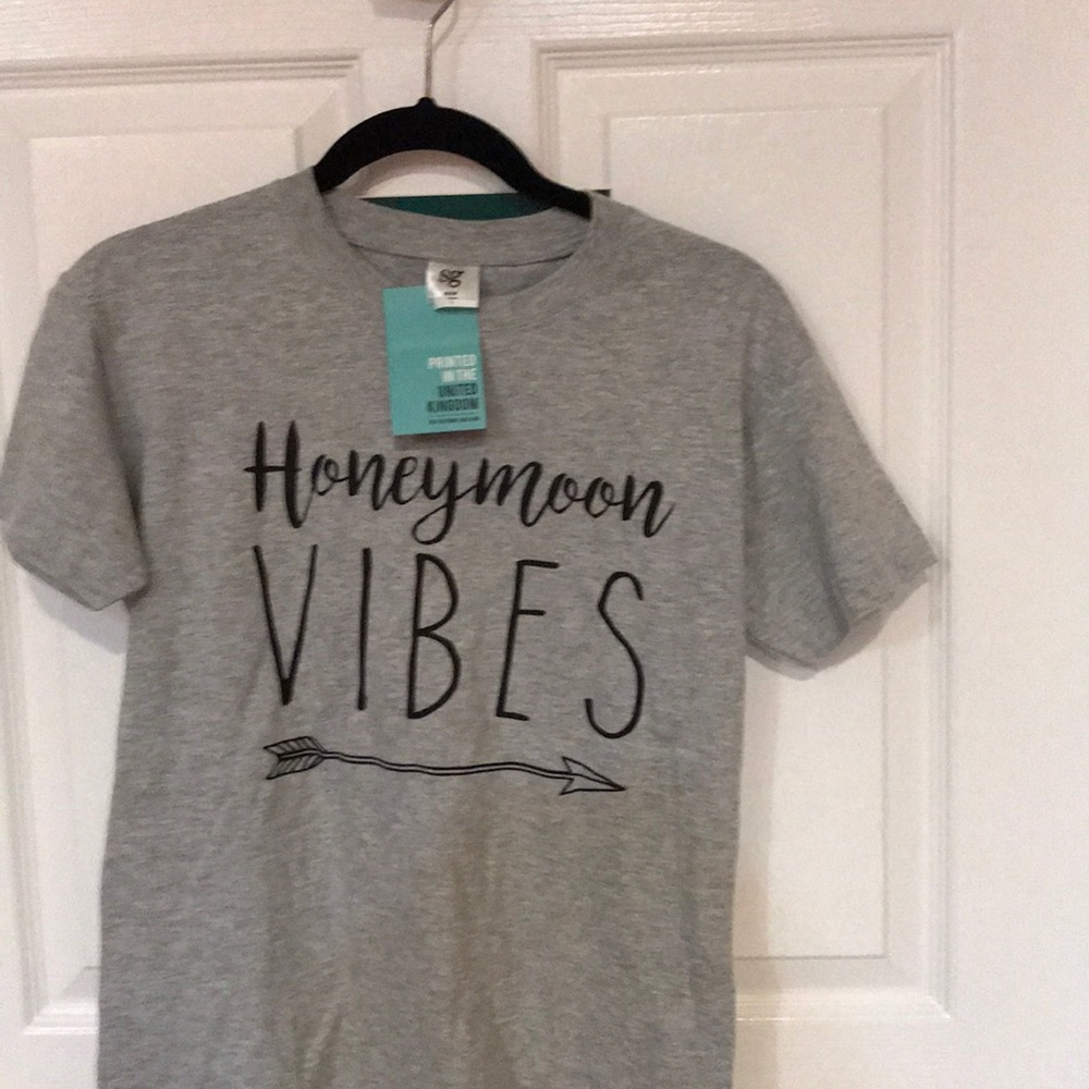 Gray honeymoon vibes t shirt